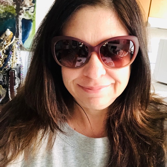 Never worn Valentino sunglasses - Picture 7 of 7